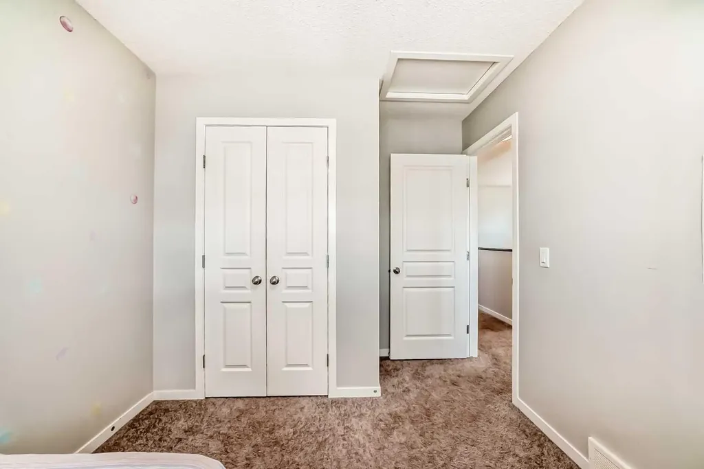 151 Copperpond Rise SE Calgary AB T2Z 1J7