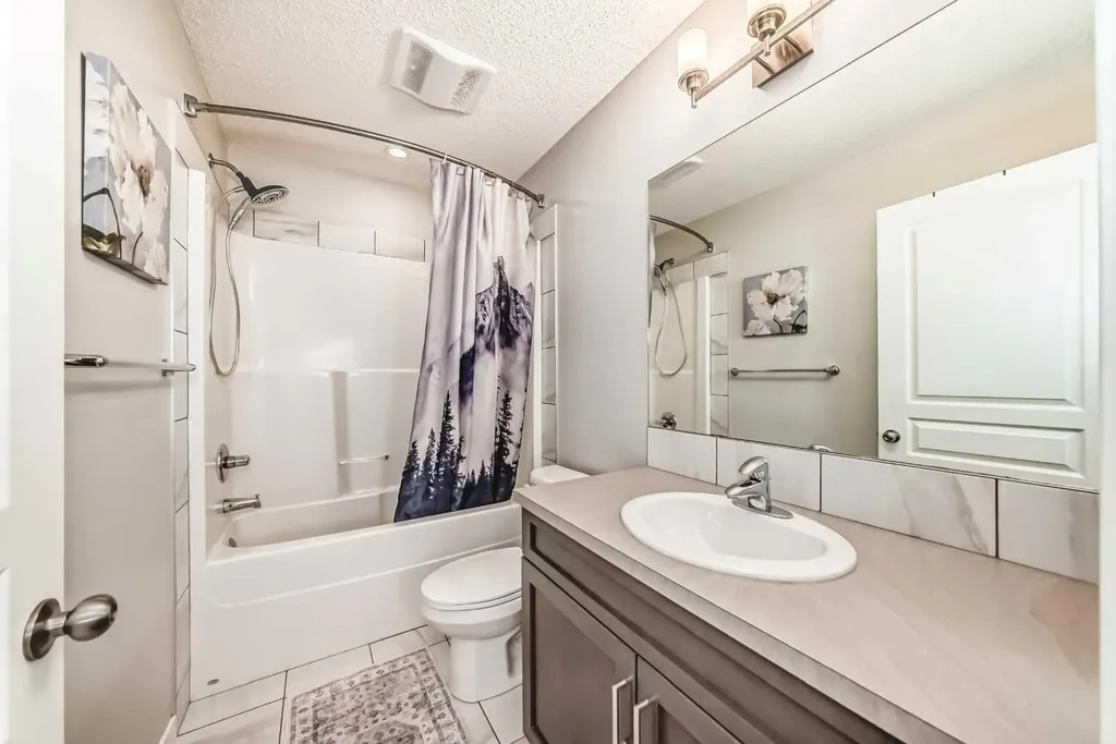 151 Copperpond Rise SE Calgary AB T2Z 1J7