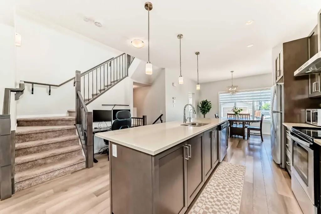 151 Copperpond Rise SE Calgary AB T2Z 1J7