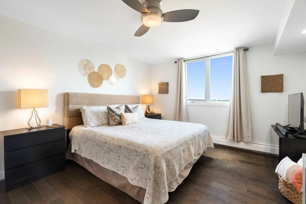225 25 Avenue SW Calgary AB T2S 2V2