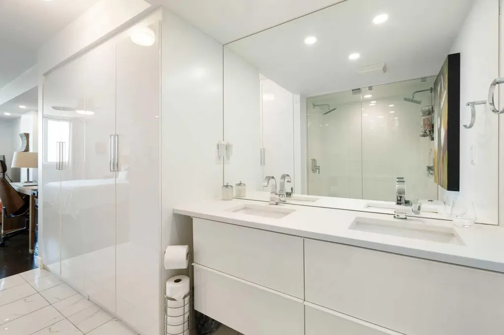 225 25 Avenue SW Calgary AB T2S 2V2
