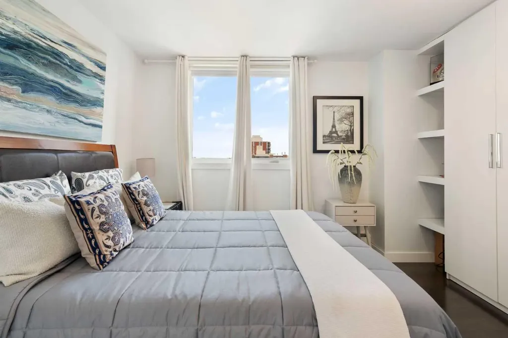 225 25 Avenue SW Calgary AB T2S 2V2