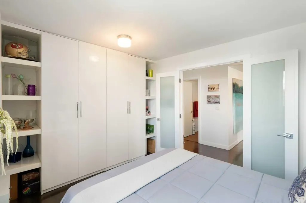 225 25 Avenue SW Calgary AB T2S 2V2