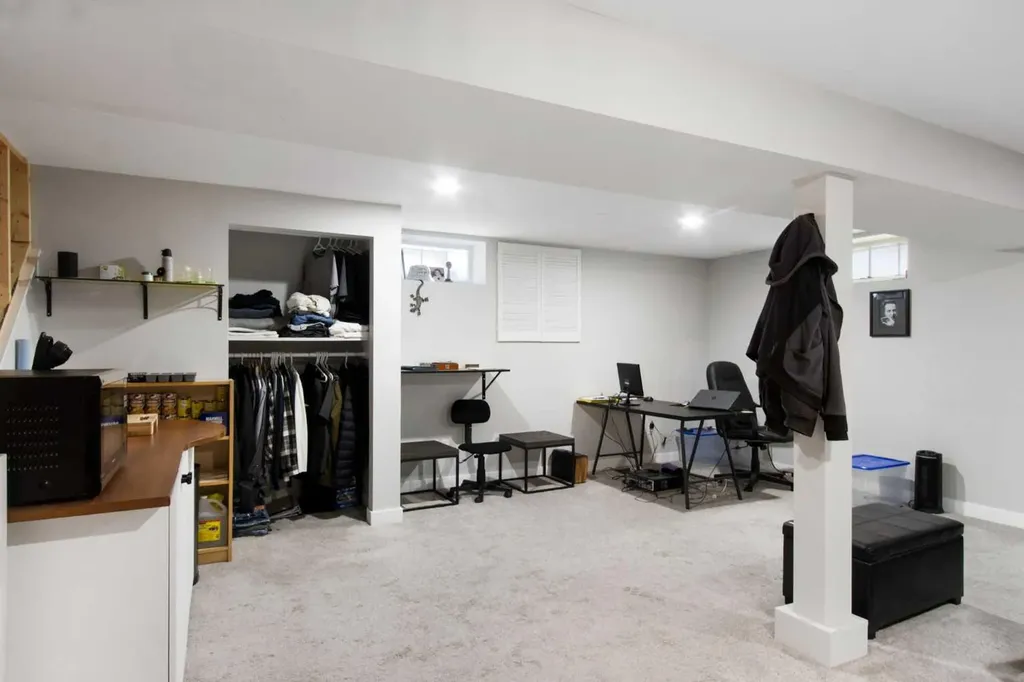 1140 105 Avenue SW Calgary AB T2W 0B1