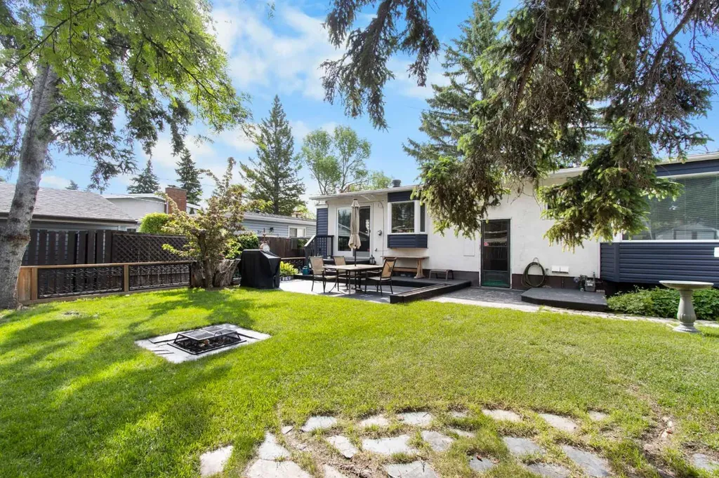 1140 105 Avenue SW Calgary AB T2W 0B1