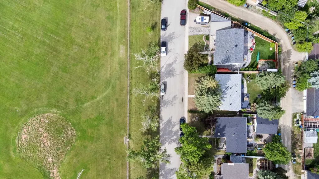 1140 105 Avenue SW Calgary AB T2W 0B1
