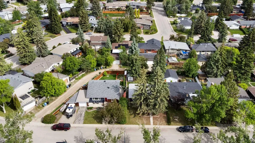 1140 105 Avenue SW Calgary AB T2W 0B1