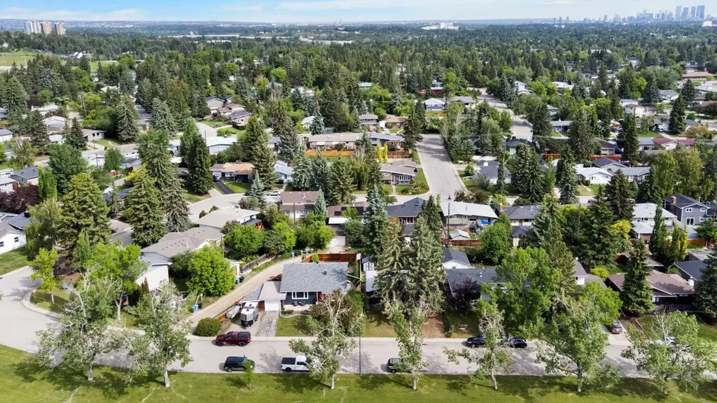 1140 105 Avenue SW Calgary AB T2W 0B1