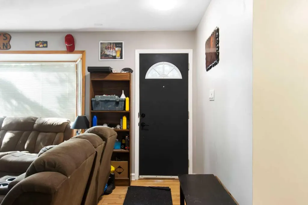 1140 105 Avenue SW Calgary AB T2W 0B1