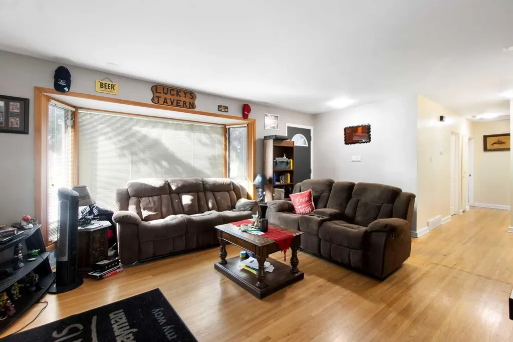 1140 105 Avenue SW Calgary AB T2W 0B1