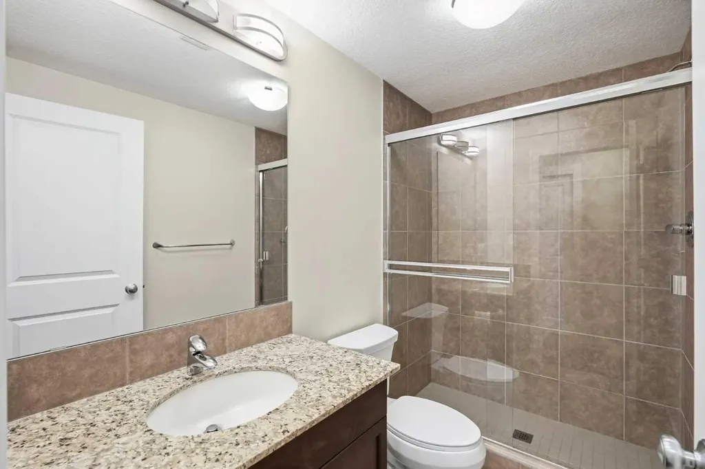 16 Varsity Estates Circle NW Calgary AB T3A 2C5