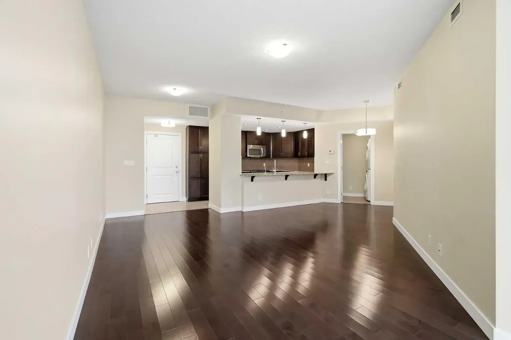 16 Varsity Estates Circle NW Calgary AB T3A 2C5