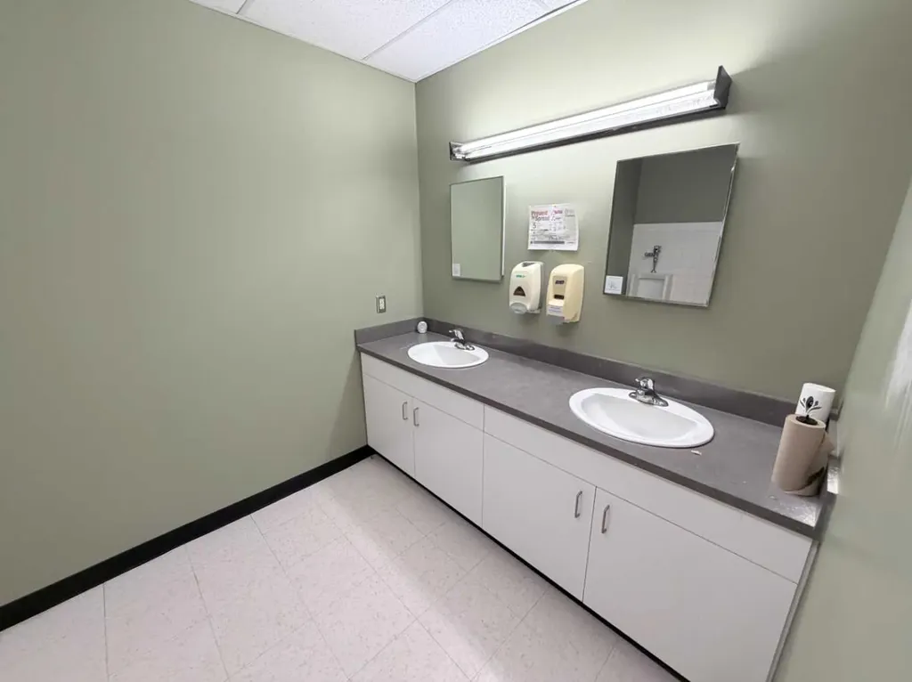 10946 89 Avenue Grande Prairie AB T8V 4W4
