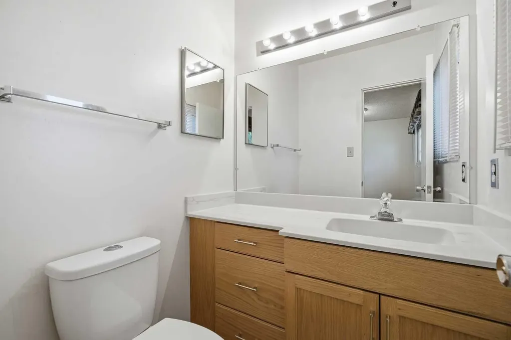 3227 Boulton Road NW Calgary AB T2L 1M2