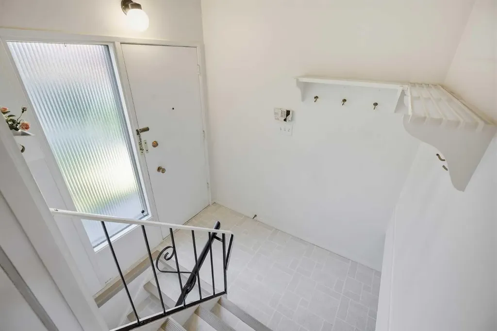 3227 Boulton Road NW Calgary AB T2L 1M2