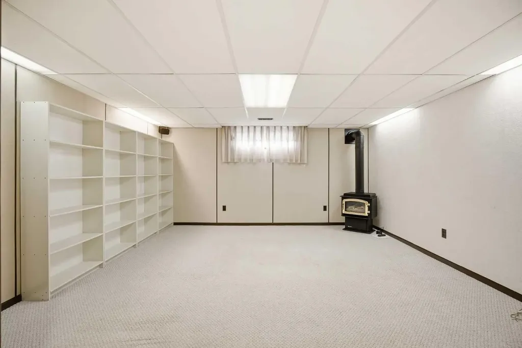 3227 Boulton Road NW Calgary AB T2L 1M2