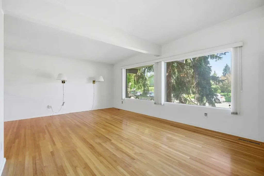 3227 Boulton Road NW Calgary AB T2L 1M2