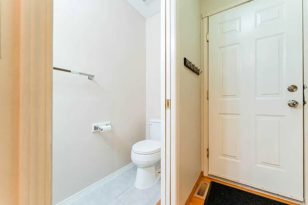 125 Bridlewood Court SW Calgary AB T2Y 3Z1