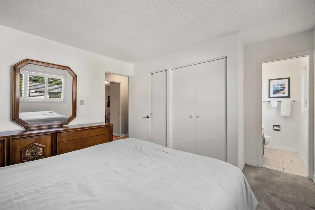 32 Lake Crimson Close SE Calgary AB T2J 3K7