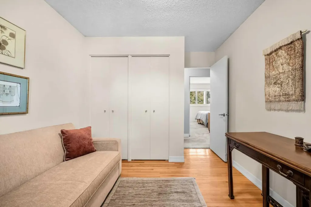 32 Lake Crimson Close SE Calgary AB T2J 3K7