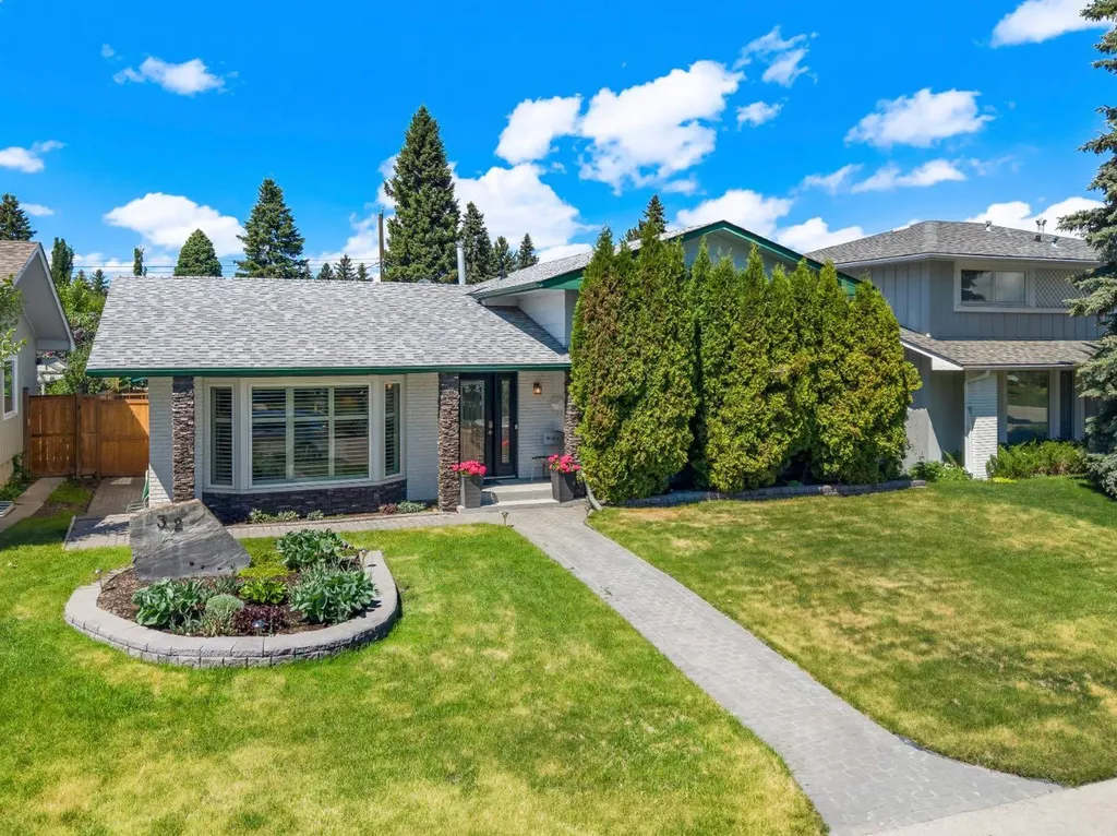32 Lake Crimson Close SE Calgary AB T2J 3K7