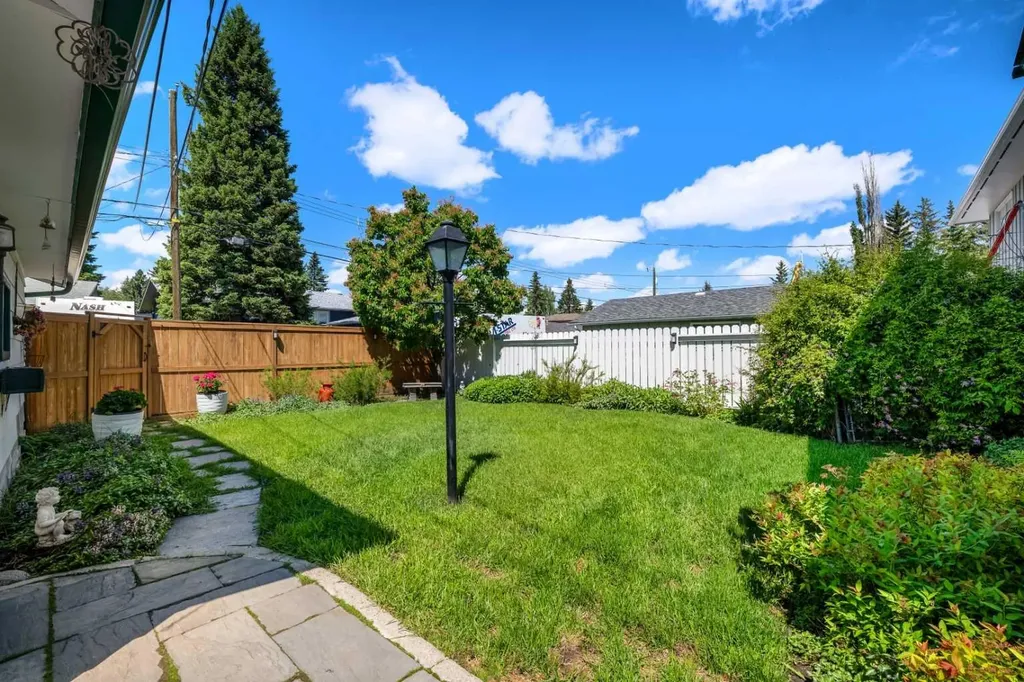 32 Lake Crimson Close SE Calgary AB T2J 3K7