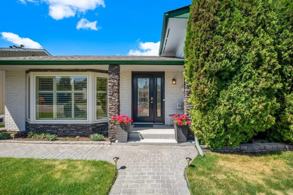 32 Lake Crimson Close SE Calgary AB T2J 3K7