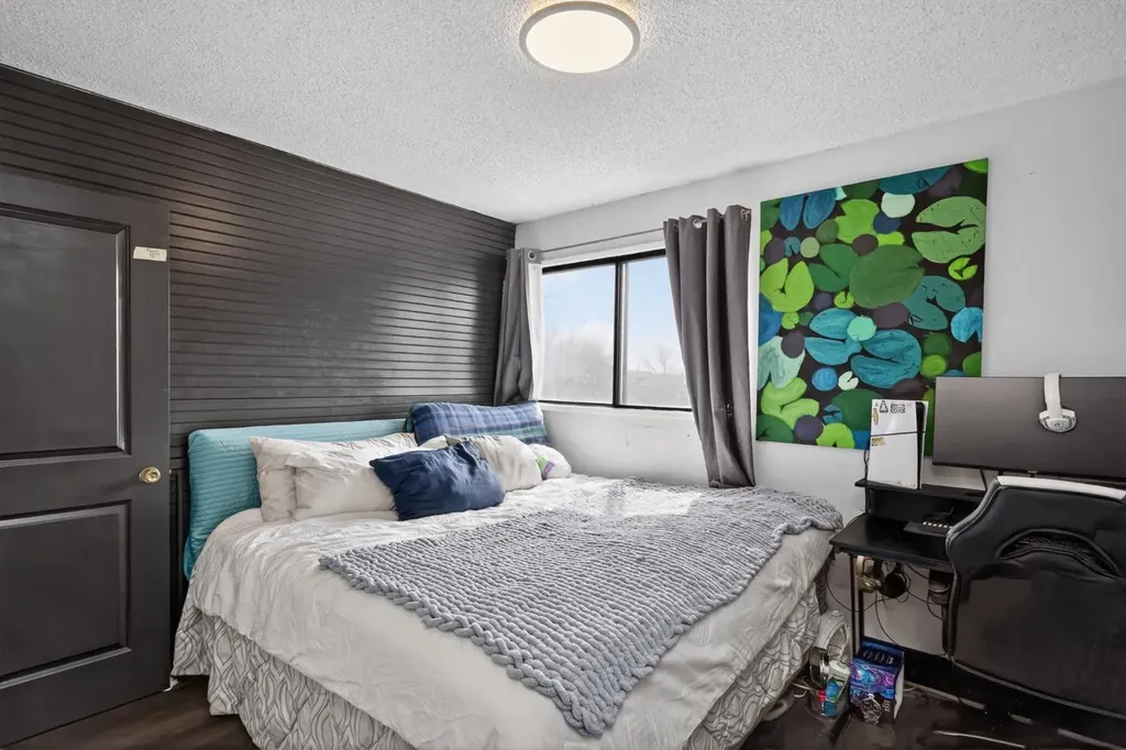 1 Templemont Road NE Calgary AB T1Y 5A2