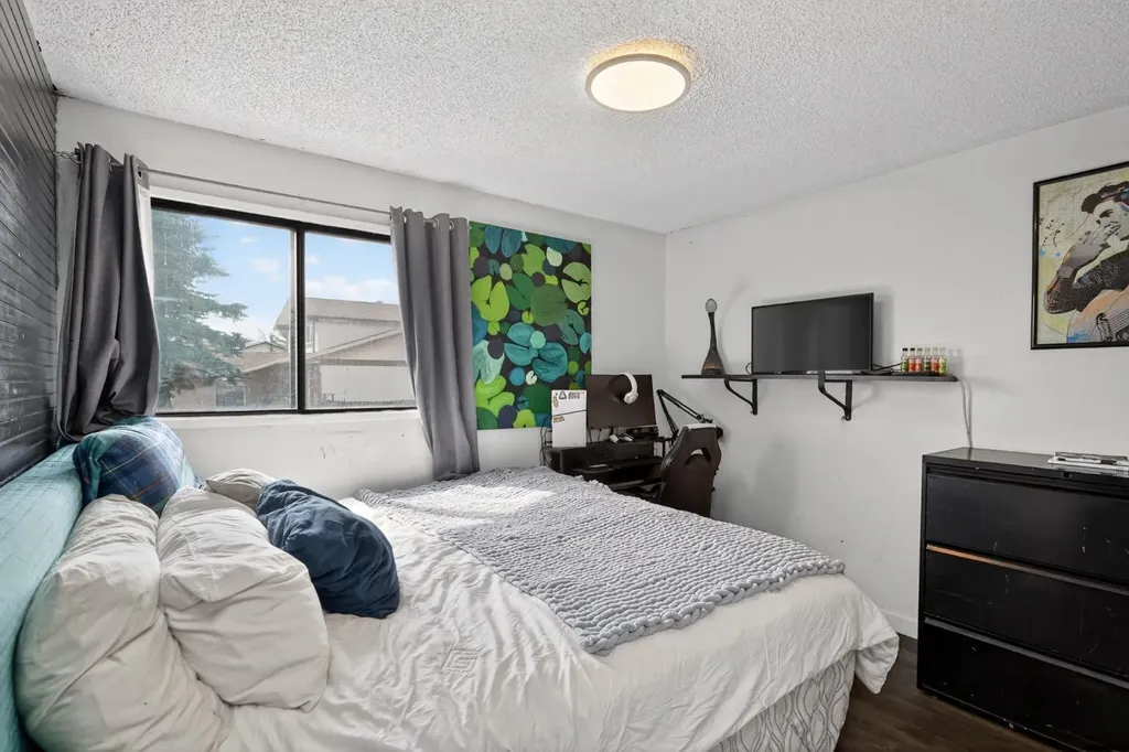 1 Templemont Road NE Calgary AB T1Y 5A2