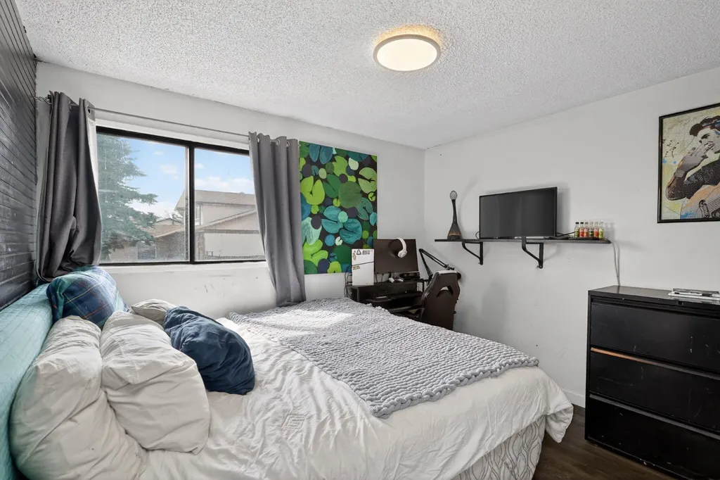 1 Templemont Road NE Calgary AB T1Y 5A2