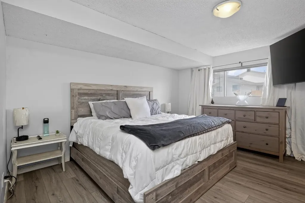 1 Templemont Road NE Calgary AB T1Y 5A2