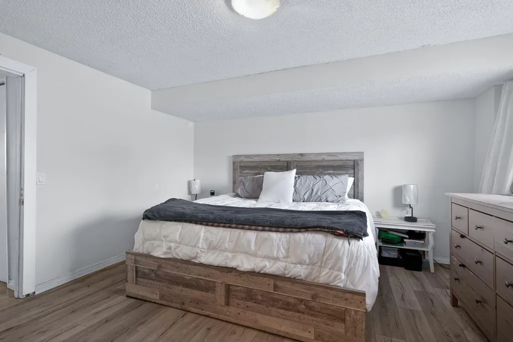 1 Templemont Road NE Calgary AB T1Y 5A2