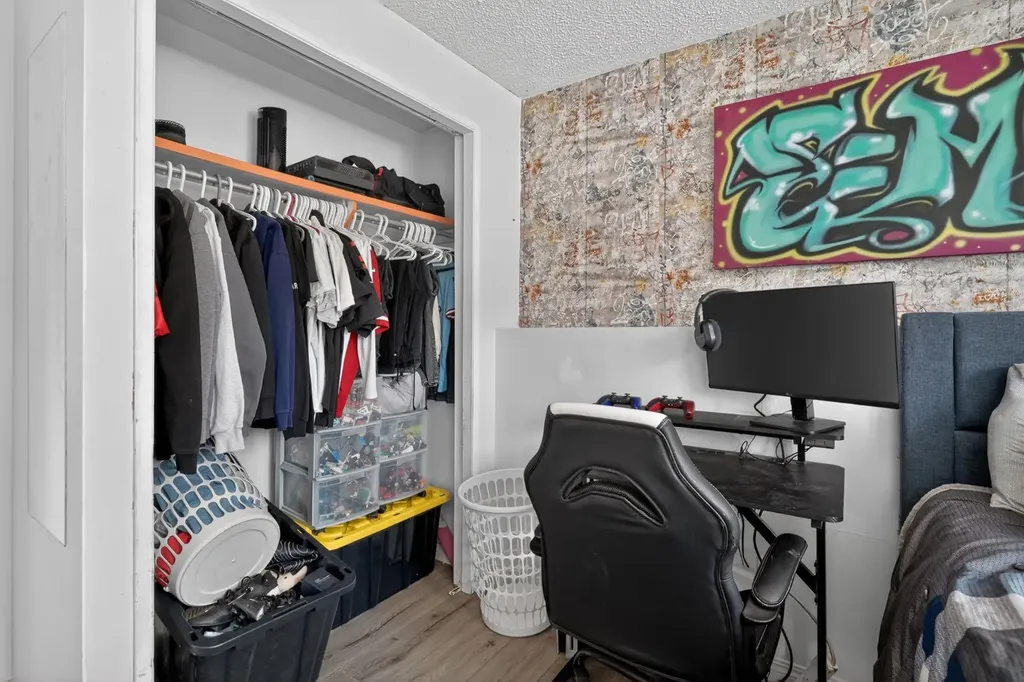 1 Templemont Road NE Calgary AB T1Y 5A2