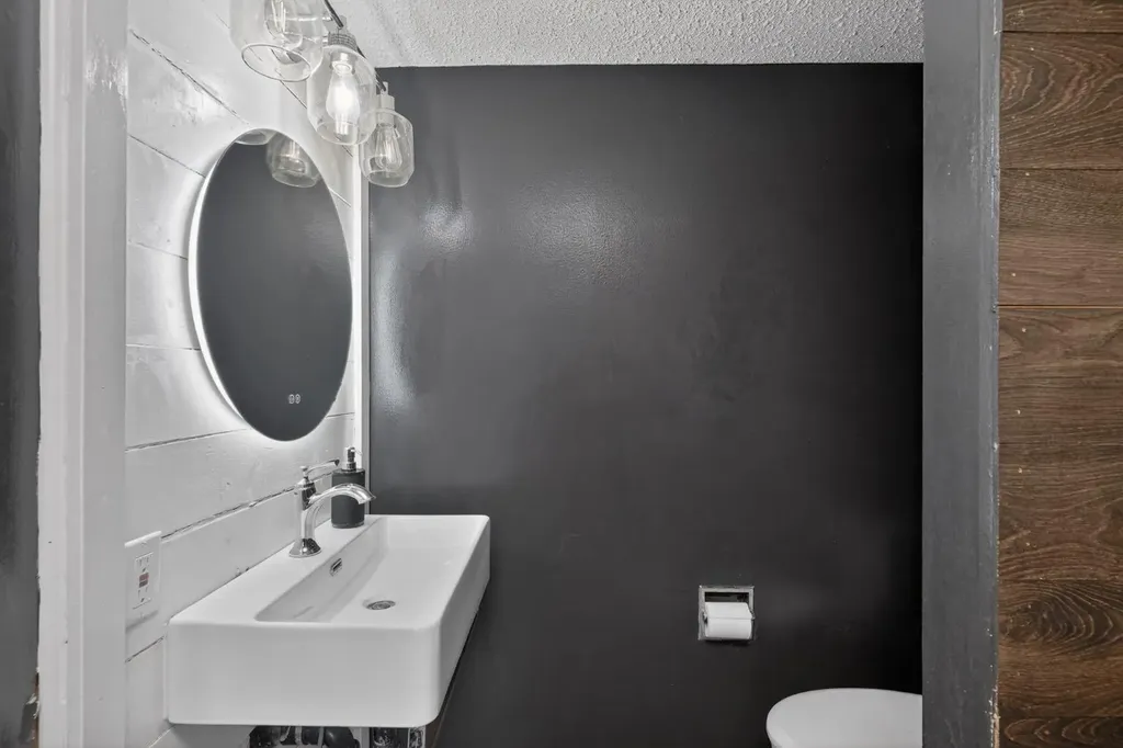1 Templemont Road NE Calgary AB T1Y 5A2