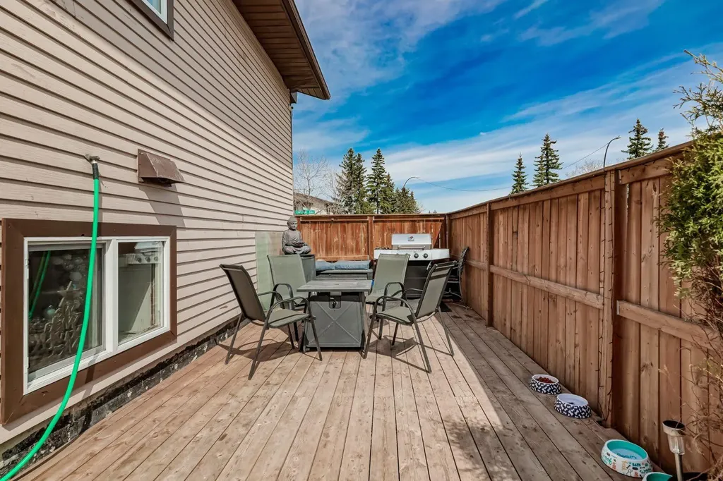 1 Templemont Road NE Calgary AB T1Y 5A2