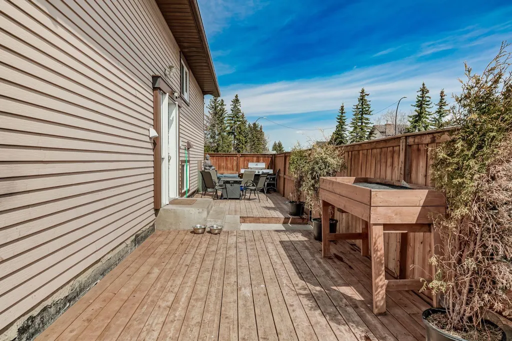 1 Templemont Road NE Calgary AB T1Y 5A2