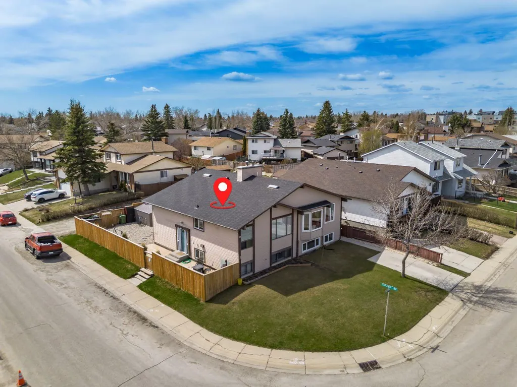 1 Templemont Road NE Calgary AB T1Y 5A2