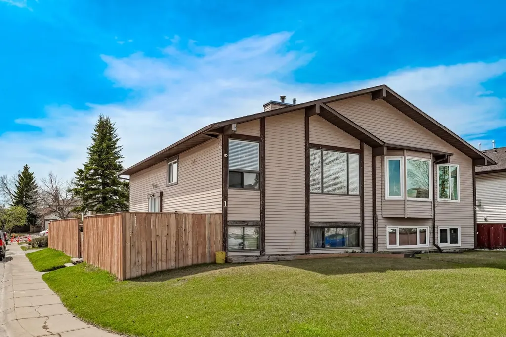 1 Templemont Road NE Calgary AB T1Y 5A2