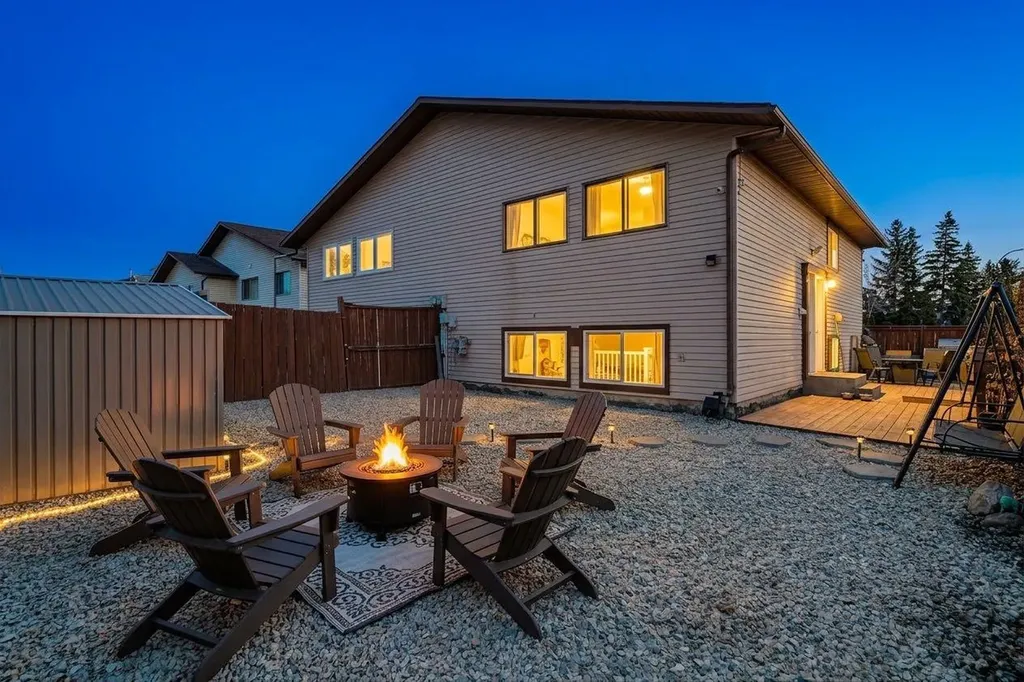 1 Templemont Road NE Calgary AB T1Y 5A2