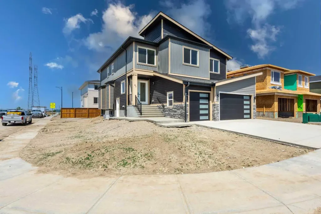 41 Waterford Place Chestermere AB T1X 3B3