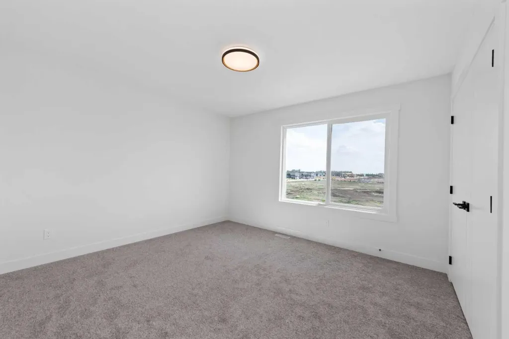41 Waterford Place Chestermere AB T1X 3B3