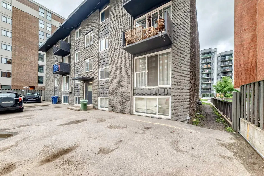 620 15 Avenue SW Calgary AB T2R 0R5