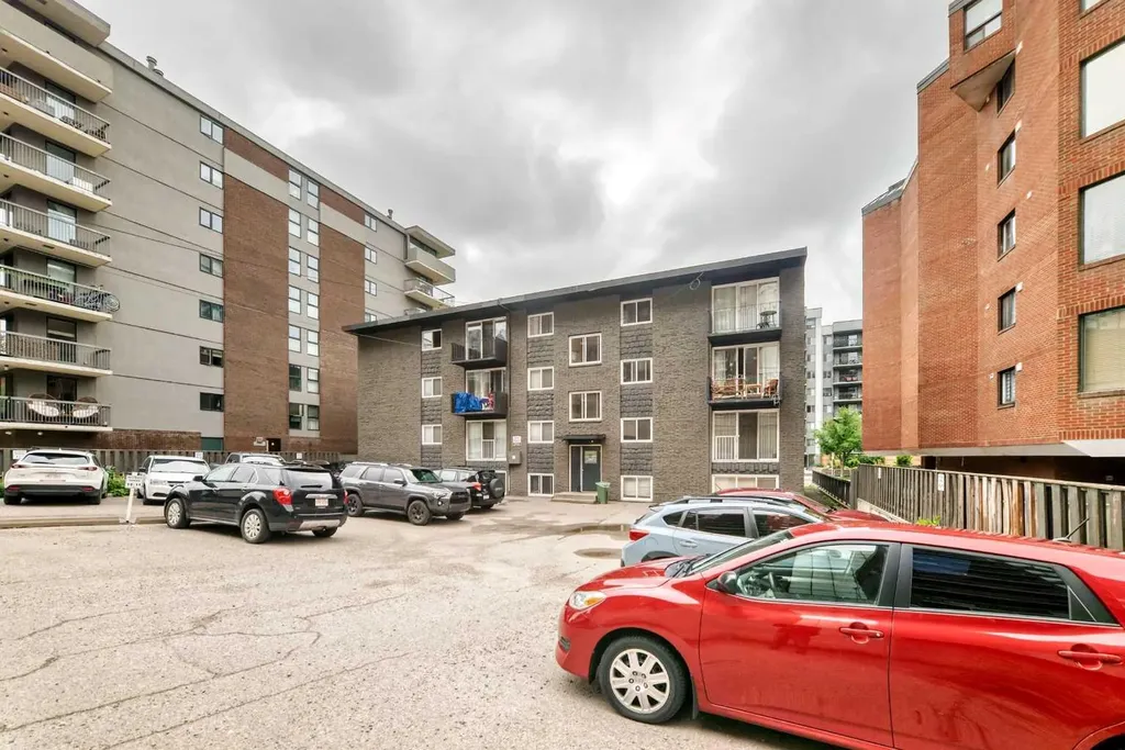 620 15 Avenue SW Calgary AB T2R 0R5