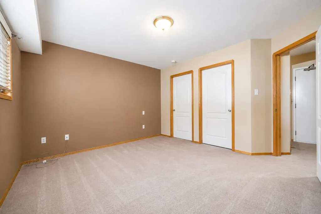 407 Macleod Trail SE Medicine Hat AB T1A 8P7