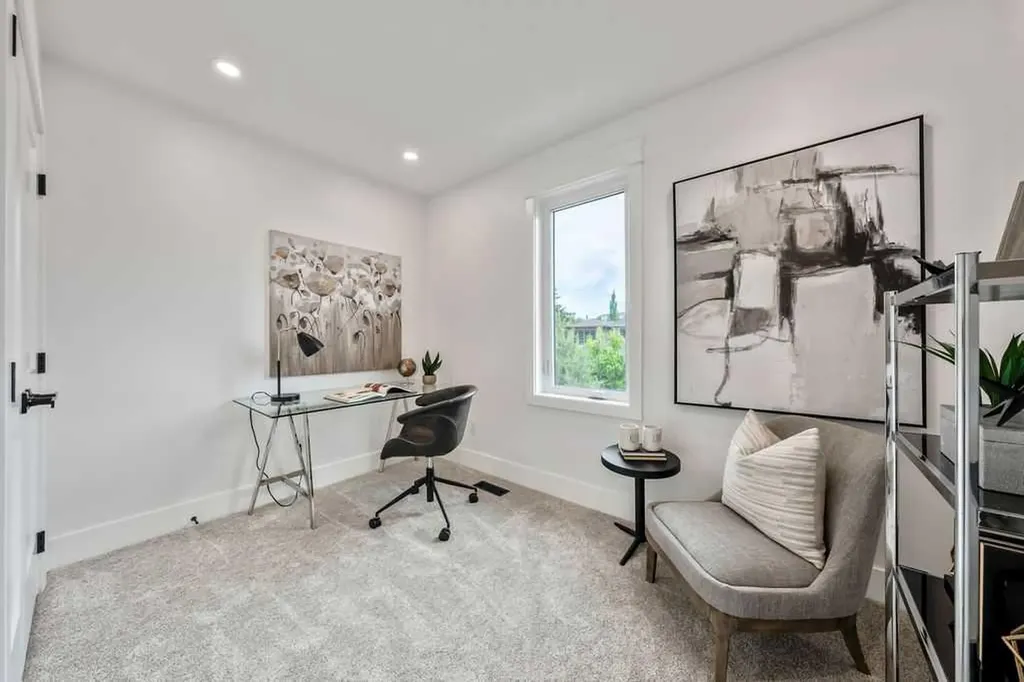 45 25 Avenue SW Calgary AB T2S 2X4