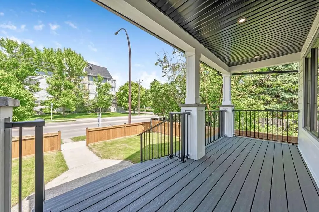 45 25 Avenue SW Calgary AB T2S 2X4