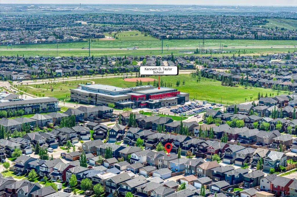 24 Evanspark Gardens NW Calgary AB T3P0G5