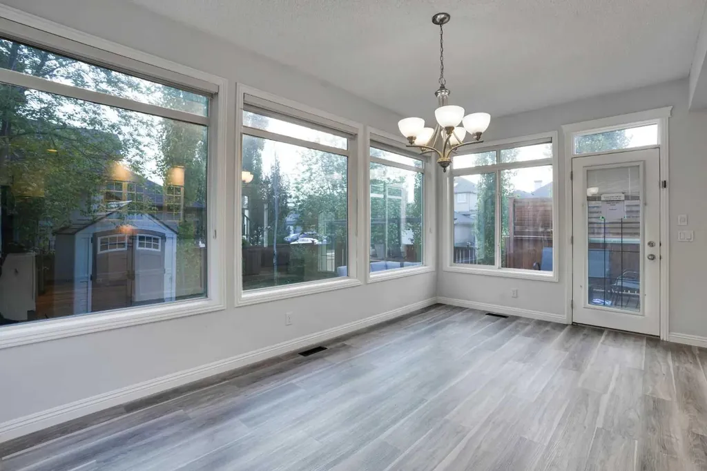 74 Cranleigh Green SE Calgary AB T3M 1J2