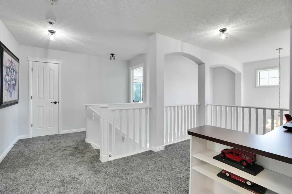 74 Cranleigh Green SE Calgary AB T3M 1J2