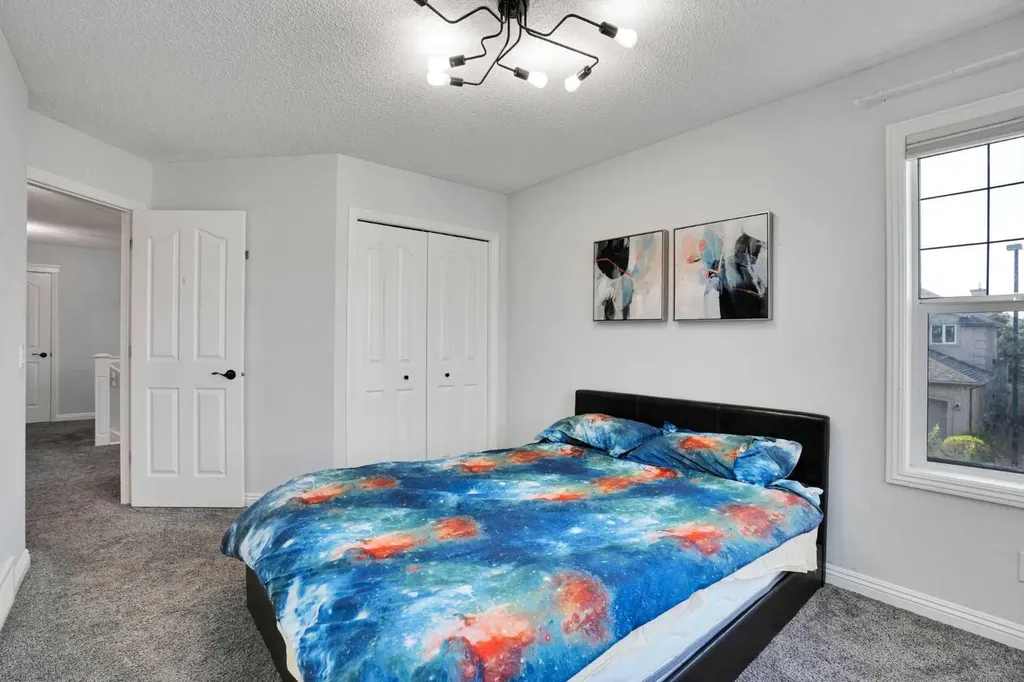 74 Cranleigh Green SE Calgary AB T3M 1J2
